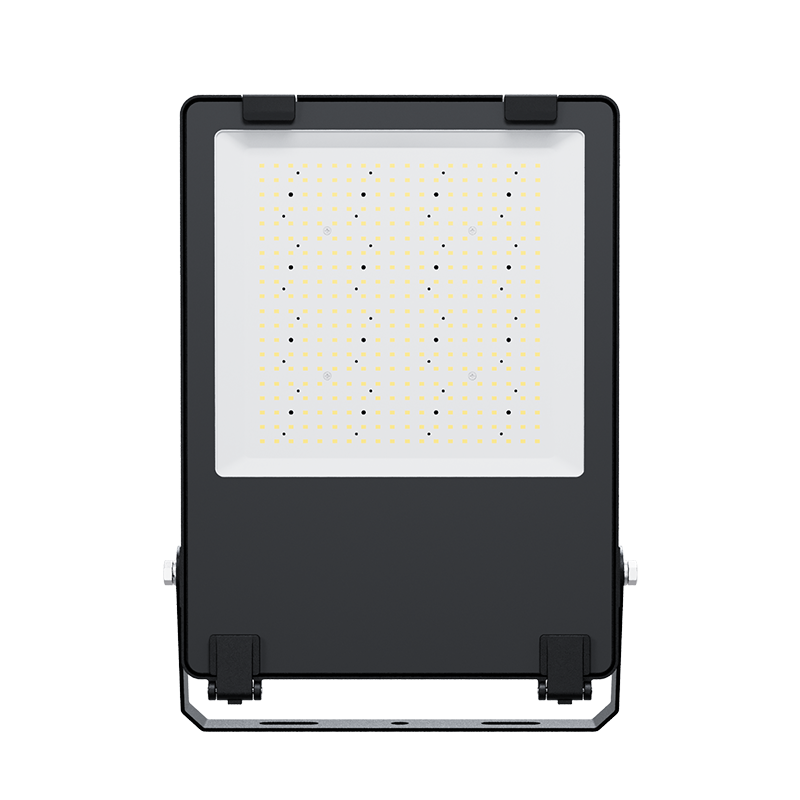 LED FLOODLIGHT,200W,100 – 277 V,CRI>70,31000LM,110° TEMPERED GLASS,5 YEARS WARRANTY,IP66,IK08,4000K